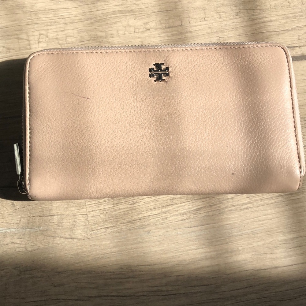 Tory Burch Wallet 👛